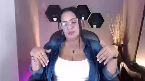 menfismuller online show from September 2025 03:11:01 PM