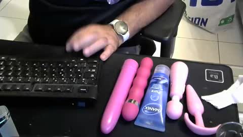 Snapshot of mentosgum chatting on October 2025 09:26:02 PM mentosgum online show from October 2025 09:26:02 PM