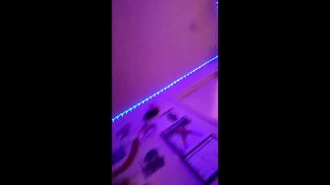 Snapshot of menwomanizer69 chatting on March 2026 03:01:02 AM menwomanizer69 online show from March 2026 03:01:02 AM