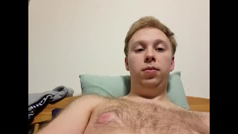 Snapshot of meow732 chatting on November 2025 02:32:02 AM meow732 online show from November 2025 02:32:02 AM