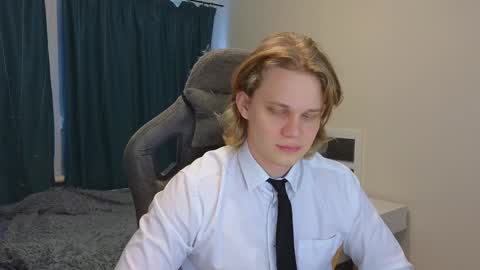 Mickey online show from February 2025 04:25:02 AM