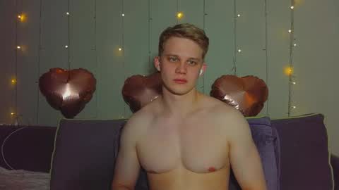 Mickey online show from April 2026 06:19:01 AM