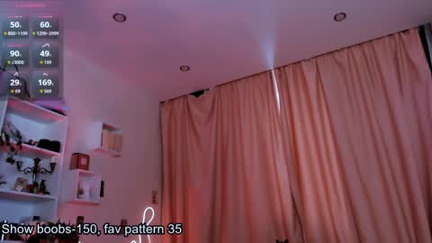 Snapshot of meow_on_da_cam chatting on April 2026 01:19:01 PM meow_on_da_cam online show from April 2026 01:19:01 PM