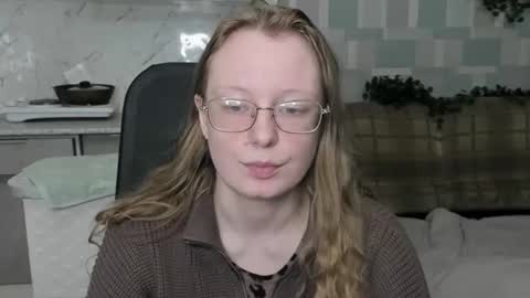 Snapshot of meowcr chatting on October 2025 08:10:01 PM meowcr online show from October 2025 08:10:01 PM