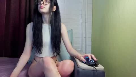 meowli online show from February 2025 01:46:02 AM