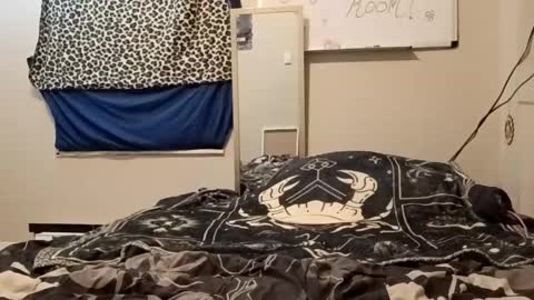 mercedesmakesyoucum6999 online show from May 2026 03:03:02 AM