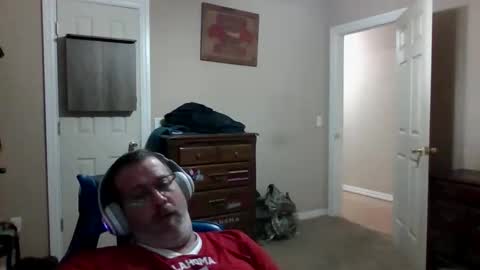 Snapshot of mercer1977 chatting on November 2025 08:17:02 AM mercer1977 online show from November 2025 08:17:02 AM