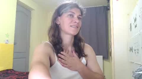 Miss Helena online show from June 2026 05:39:02 PM