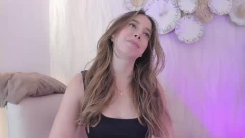 Snapshot of meredit_lane chatting on June 2026 05:26:02 PM online show from June 2026 05:26:02 PM