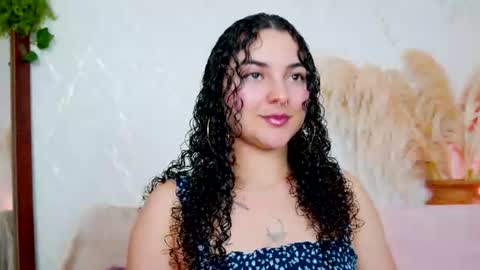 Merida Bell online show from July 2026 10:34:02 PM