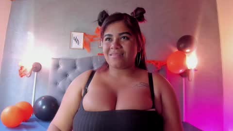 Snapshot of meridalane chatting on October 2025 04:38:01 PM meridalane online show from October 2025 04:38:01 PM