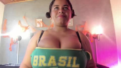 Snapshot of meridalane chatting on October 2025 08:42:02 PM meridalane online show from October 2025 08:42:02 PM