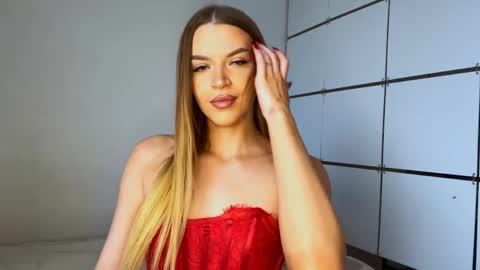 Rina online show from April 2026 11:37:01 AM