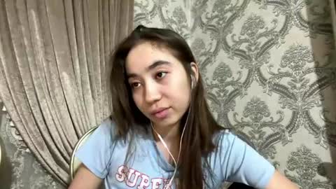 merlenebixel online show from July 2026 05:45:01 PM
