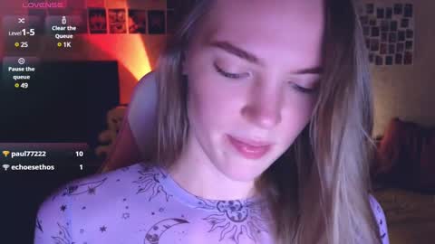 Snapshot of merry_dancers_ chatting on January 2025 08:25:02 PM Susan online show from January 2025 08:25:02 PM