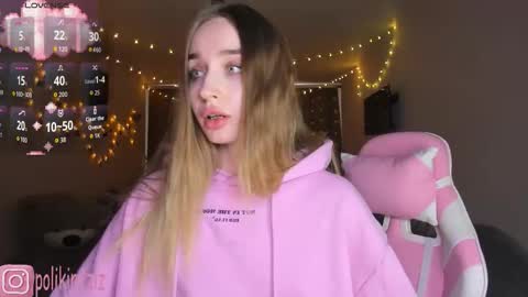 Snapshot of merryl_clark chatting on January 2026 09:36:02 AM Sara online show from January 2026 09:36:02 AM