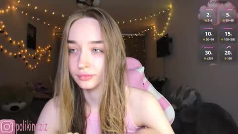 Snapshot of merryl_clark chatting on February 2026 02:02:02 PM Sara online show from February 2026 02:02:02 PM