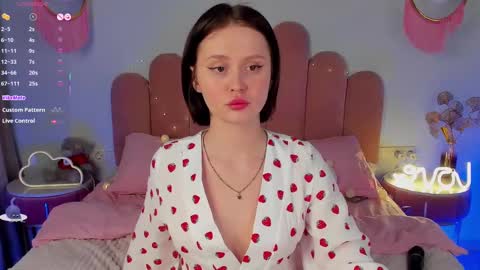 Anna online show from February 2025 09:32:01 AM