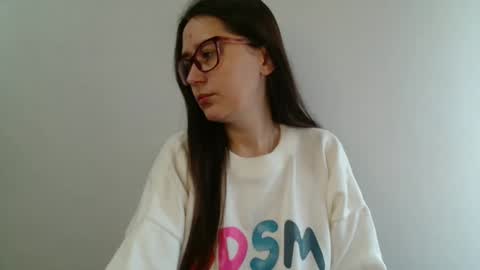 Jessica online show from October 2025 08:13:01 AM