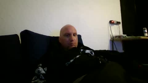 metaller123456 online show from February 2026 08:18:01 PM