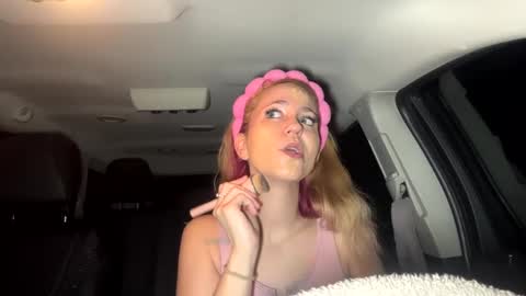 Snapshot of mezzy69 chatting on February 2025 09:04:02 AM mezzy69 online show from February 2025 09:04:02 AM