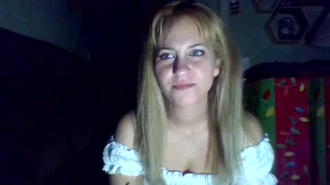 Snapshot of mezzy69 chatting on December 2025 08:45:02 AM mezzy69 online show from December 2025 08:45:02 AM