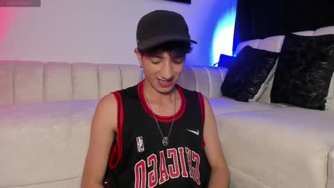MATHIAS online show from May 2026 05:49:01 AM