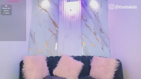 Mhia Kate online show from September 2025 12:07:01 PM