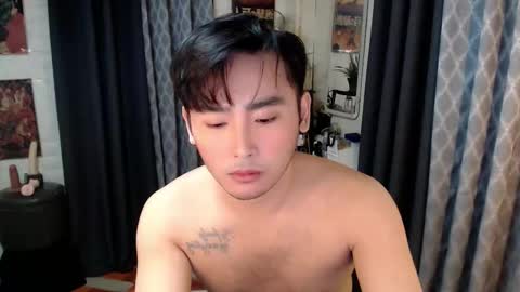 Snapshot of mhikael chatting on September 2025 06:52:01 PM Mhikael online show from September 2025 06:52:01 PM