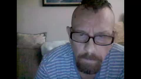 mhitch924 online show from May 2026 01:38:02 PM