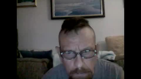 mhitch924 online show from May 2026 01:36:02 AM