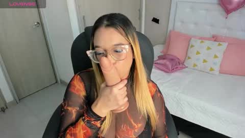 Mhonika online show from October 2025 01:10:01 PM