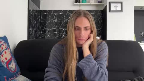 Snapshot of mi_chyort chatting on January 2026 01:37:02 PM Misha online show from January 2026 01:37:02 PM