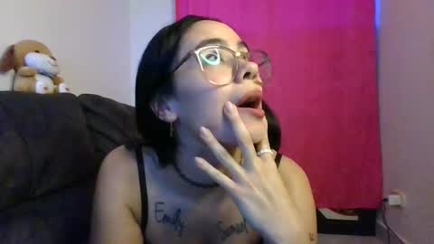 mia0426 online show from May 2026 11:12:01 PM