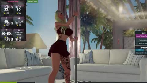 Mia online show from September 2025 02:15:02 AM