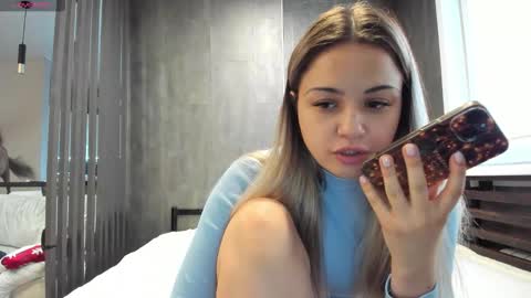 Snapshot of mia___mur chatting on February 2026 04:52:01 AM Mia online show from February 2026 04:52:01 AM