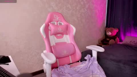 Snapshot of mia__caprice chatting on March 2025 05:27:02 AM Mia GMT7 Mon Tue Wen Thur 1000am-0300pm Sat 0300am-0900am online show from March 2025 05:27:02 AM