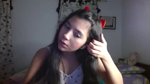 Mia online show from February 2025 04:23:01 AM