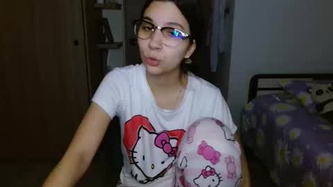 Mia online show from January 2026 01:52:02 AM