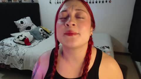 mia online show from May 2026 01:36:01 AM
