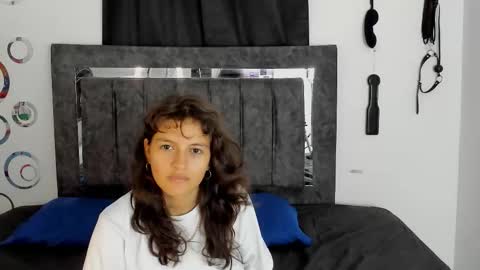 Snapshot of mia_and_kenai chatting on December 2025 12:22:01 PM Mia and Kenai online show from December 2025 12:22:01 PM