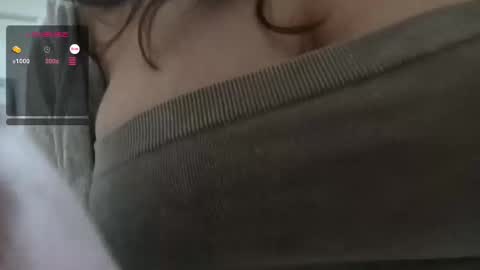 Snapshot of mia_boone chatting on February 2025 11:13:02 AM mia_boone online show from February 2025 11:13:02 AM