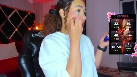 mia_cartther online show from February 2026 01:07:02 PM