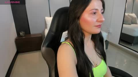 M I A  online show from May 2026 02:29:02 AM
