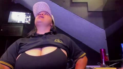 Mia daniela  online show from September 2025 10:45:02 PM