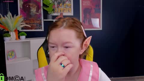 Mia online show from November 2025 03:16:02 AM