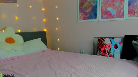 Mia online show from January 2026 02:59:02 AM