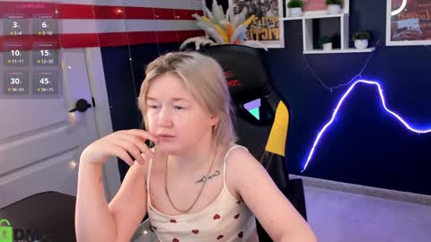 Snapshot of mia_ferd chatting on April 2026 03:00:02 AM Mia online show from April 2026 03:00:02 AM