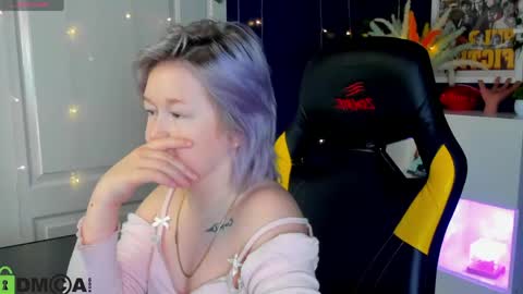 Snapshot of mia_ferd chatting on May 2026 02:51:02 AM Mia online show from May 2026 02:51:02 AM