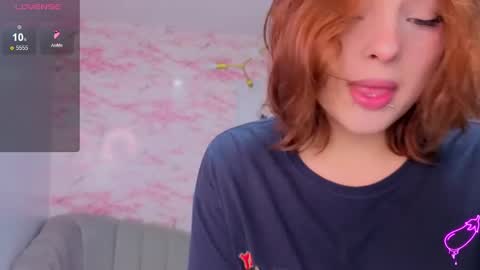 Mia online show from February 2026 01:38:02 PM